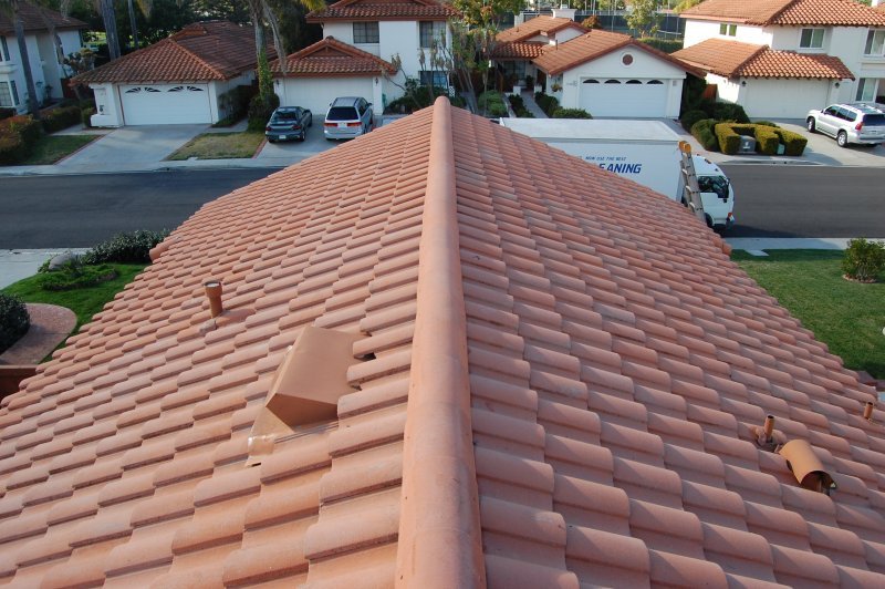 roof_cleaning_San_Diego_3