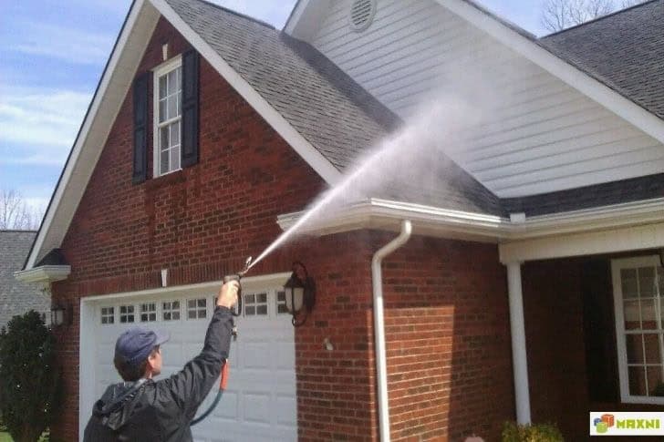 Soft Washing vs. Pressure Washing: Protect Stucco & Tile Roofs