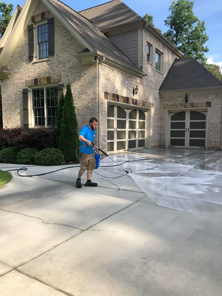 driveway pressure washing in San Diego